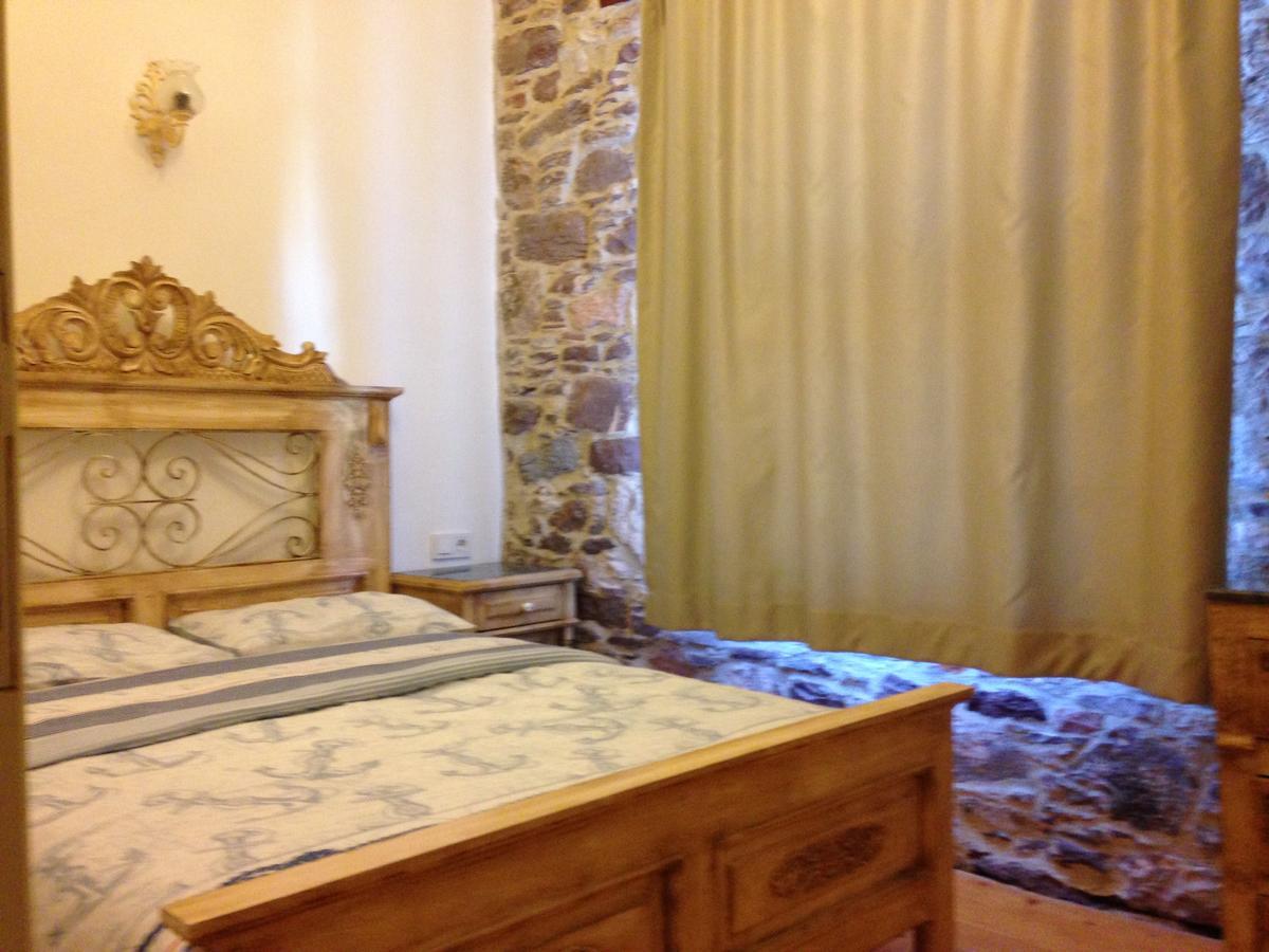 Cundada Hotel Айвалык Экстерьер фото
